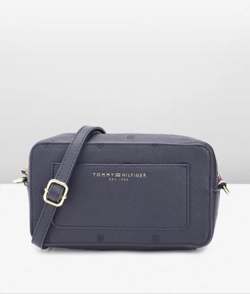 حقيبة من Tommy