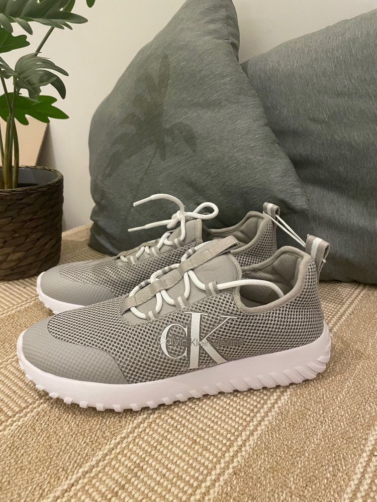 حذاء من Calvin Klein
