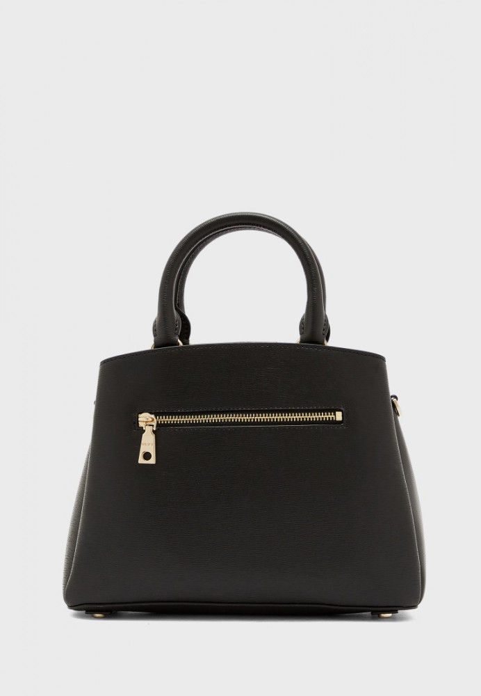 حقيبة من DKNY