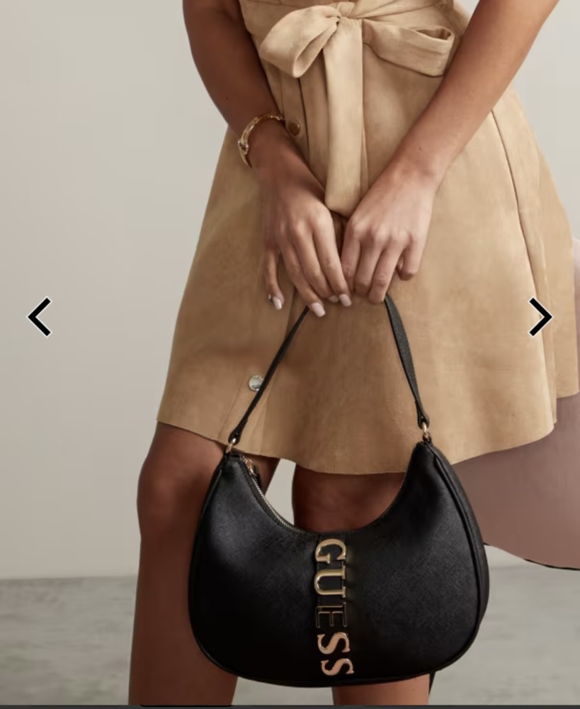 حقيبة من Guess
