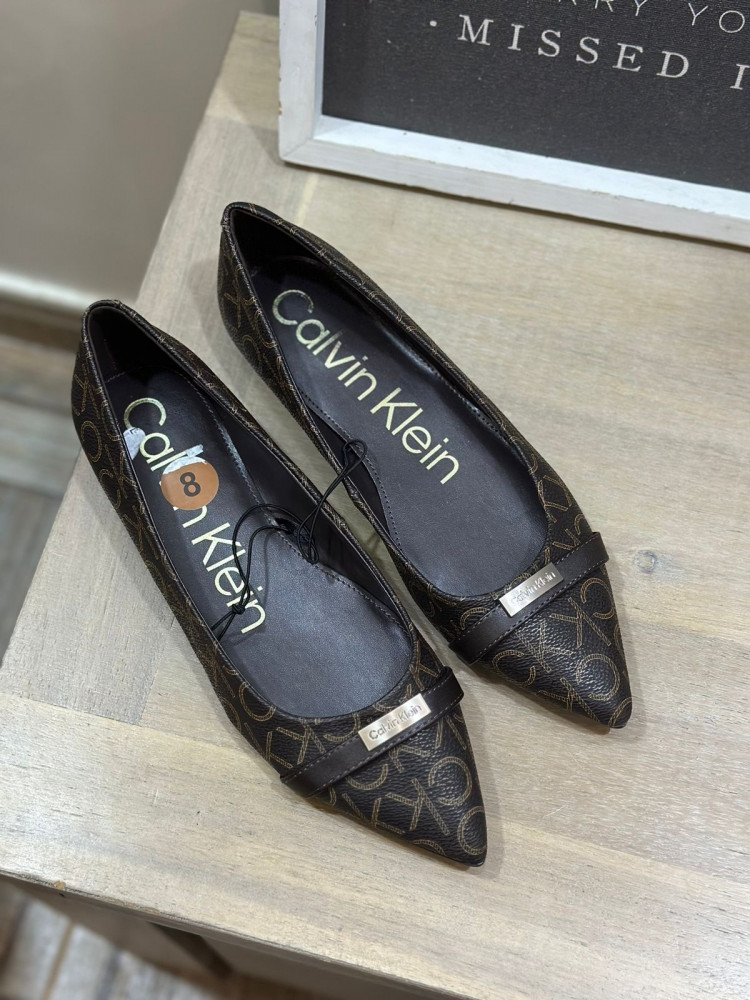 حذاء من Calvin Klein