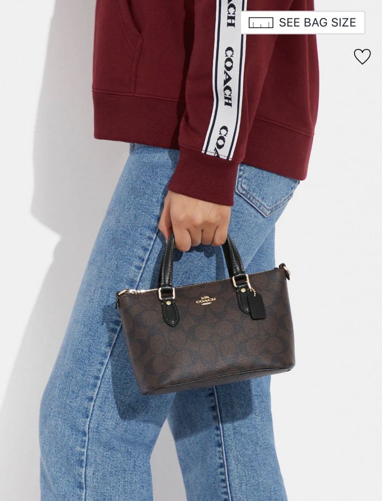 حقيبة من Coach