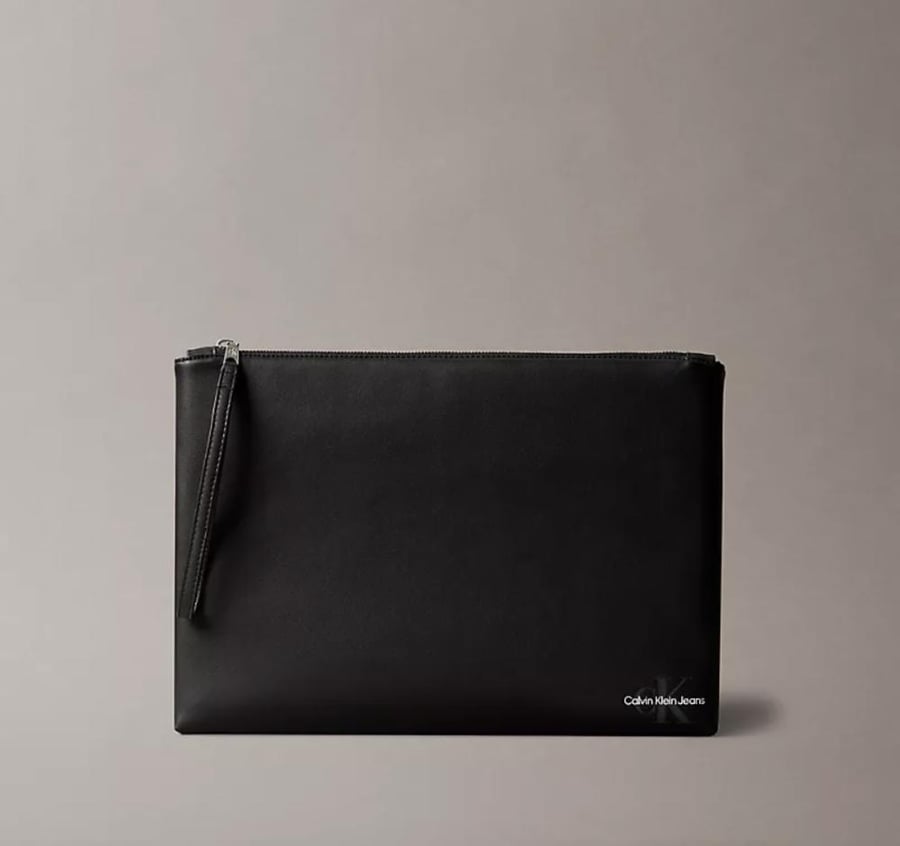 باوتش Calvin Klein