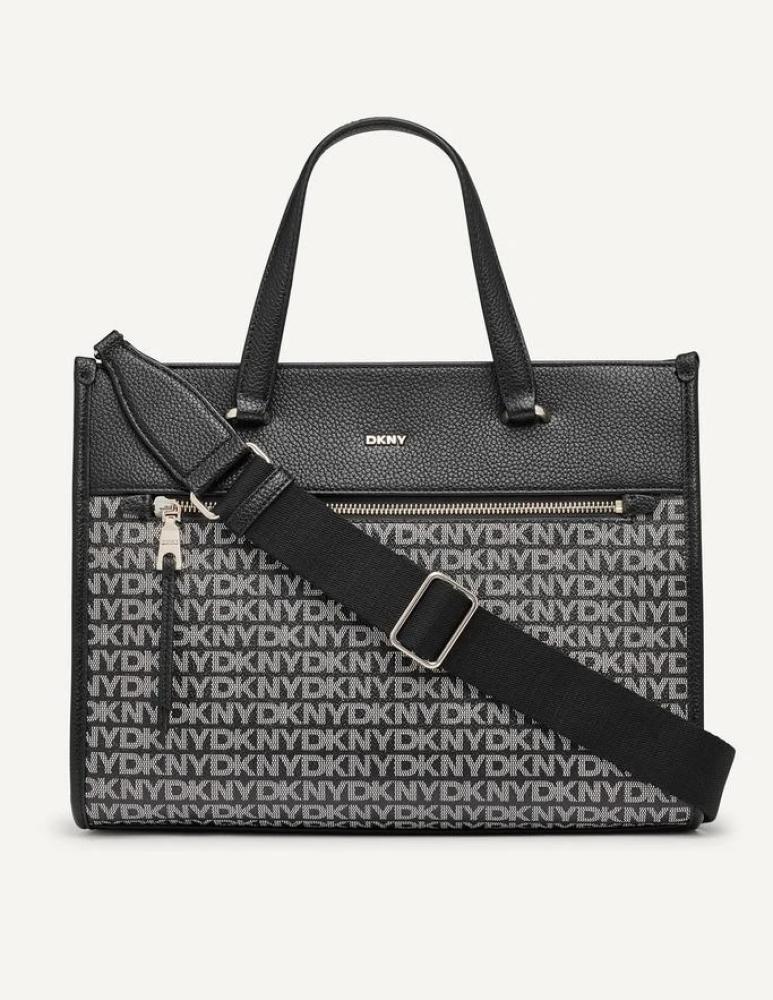 حقيبة من DKNY