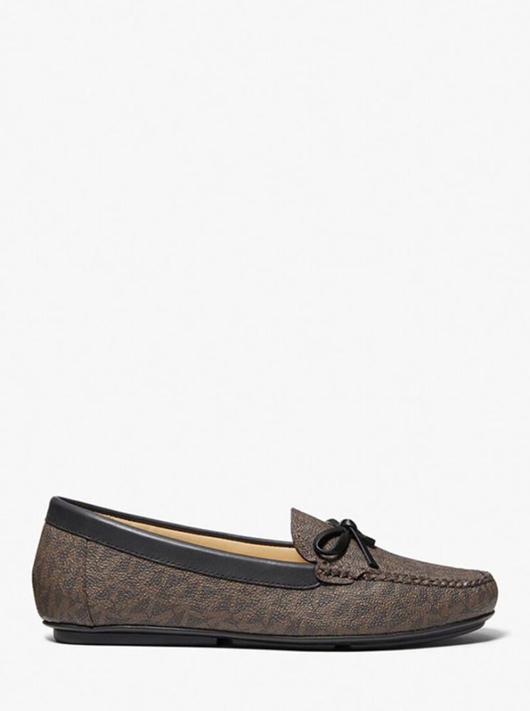 حذاء من Michael Kors