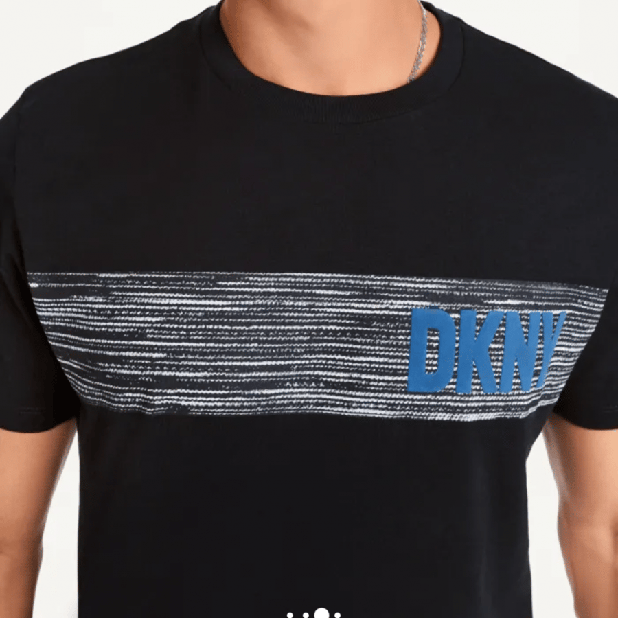 تي شيرت من DKNY