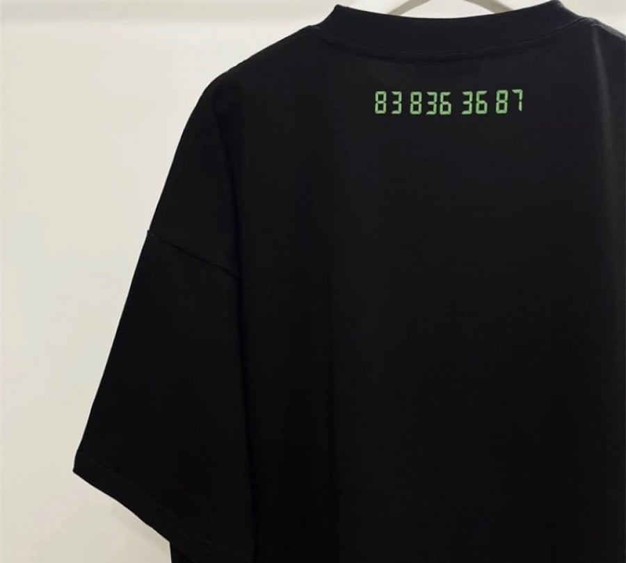 VESTMENTS T-shirt