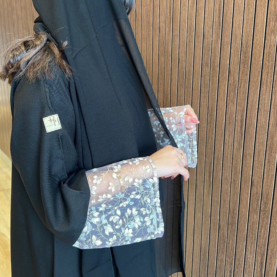 عبايه 058