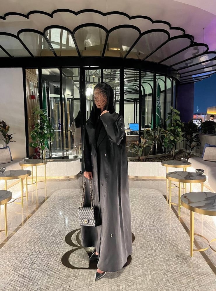 TAFTA X Crystal ABAYA