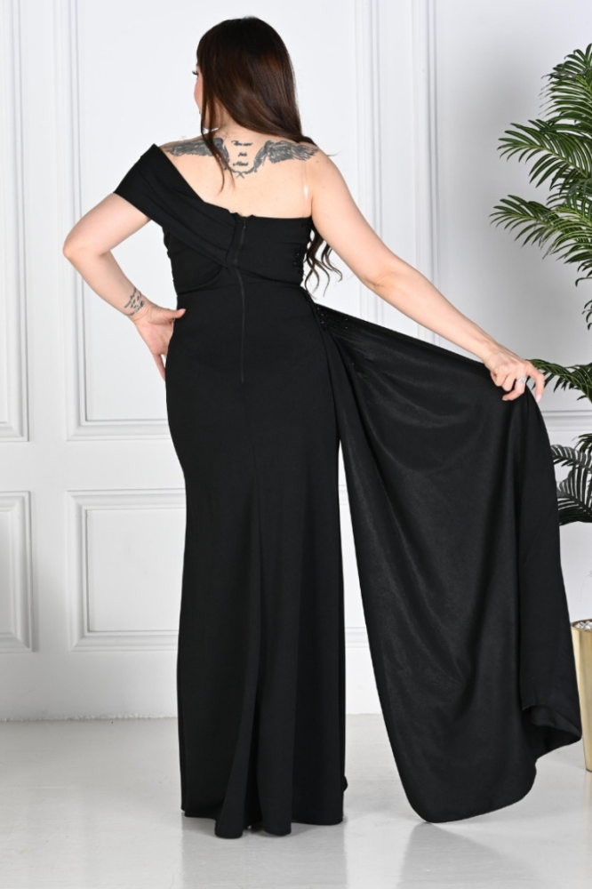 Evening dress 1602