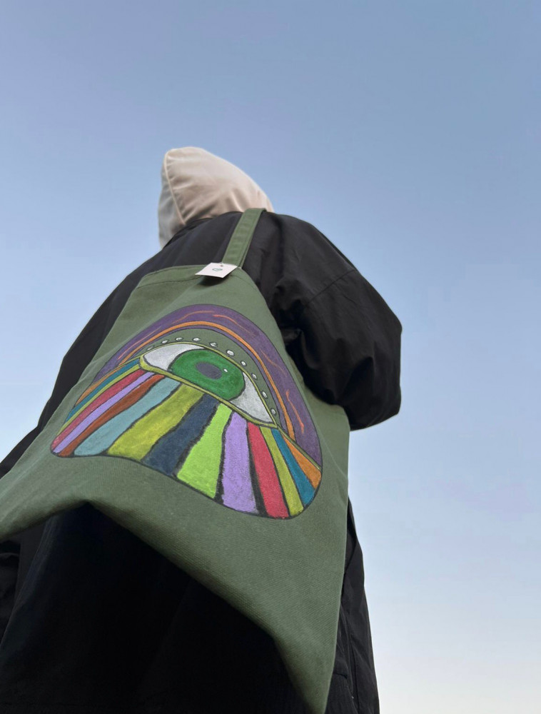 العين