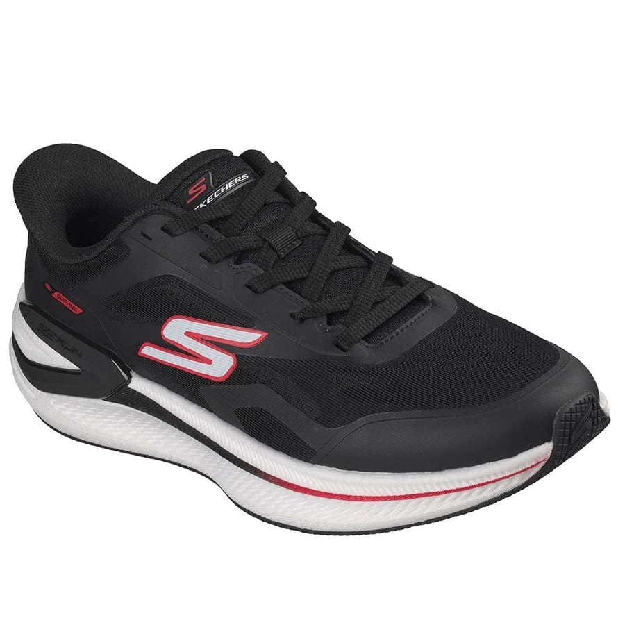 حذاء سكيتشرز GO RUN Consistent Pro