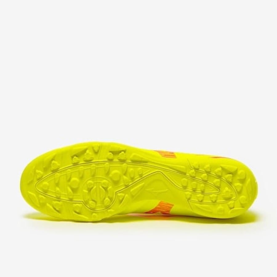 Mezuno Monarchida New III shoe