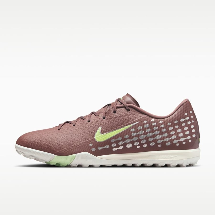 Nike Zoom Free 16 Academy Kylian Mbappe TF shoe