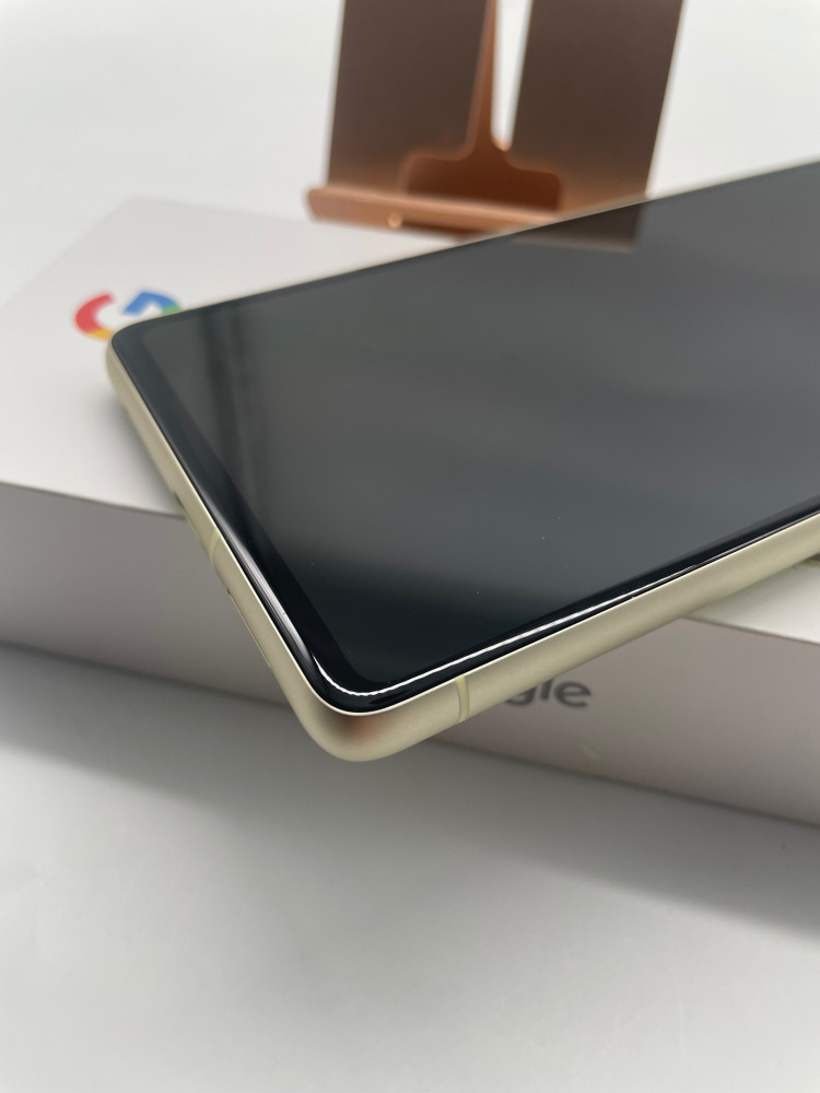 جوال جوجل بكسل 7 (128GB، لون اخضر ليموني مستعمل نظيف جدا ضمان شهر )