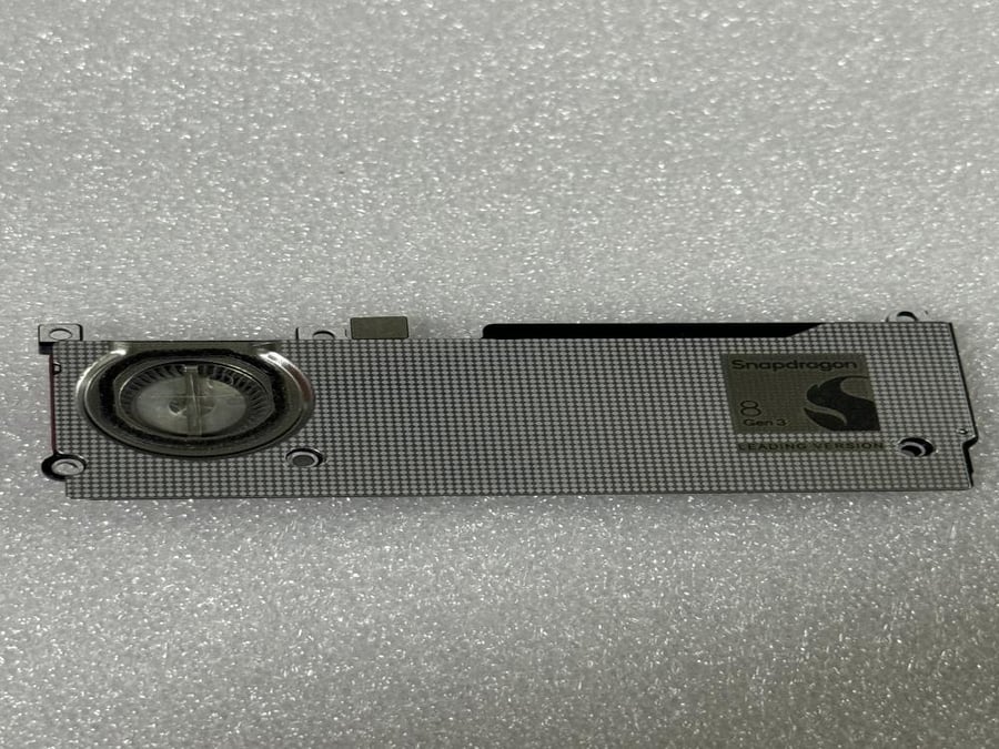 مروحة تبريد داخلية ريد ماجيك 9S برو الأصلية - نسخة 512GB فضي