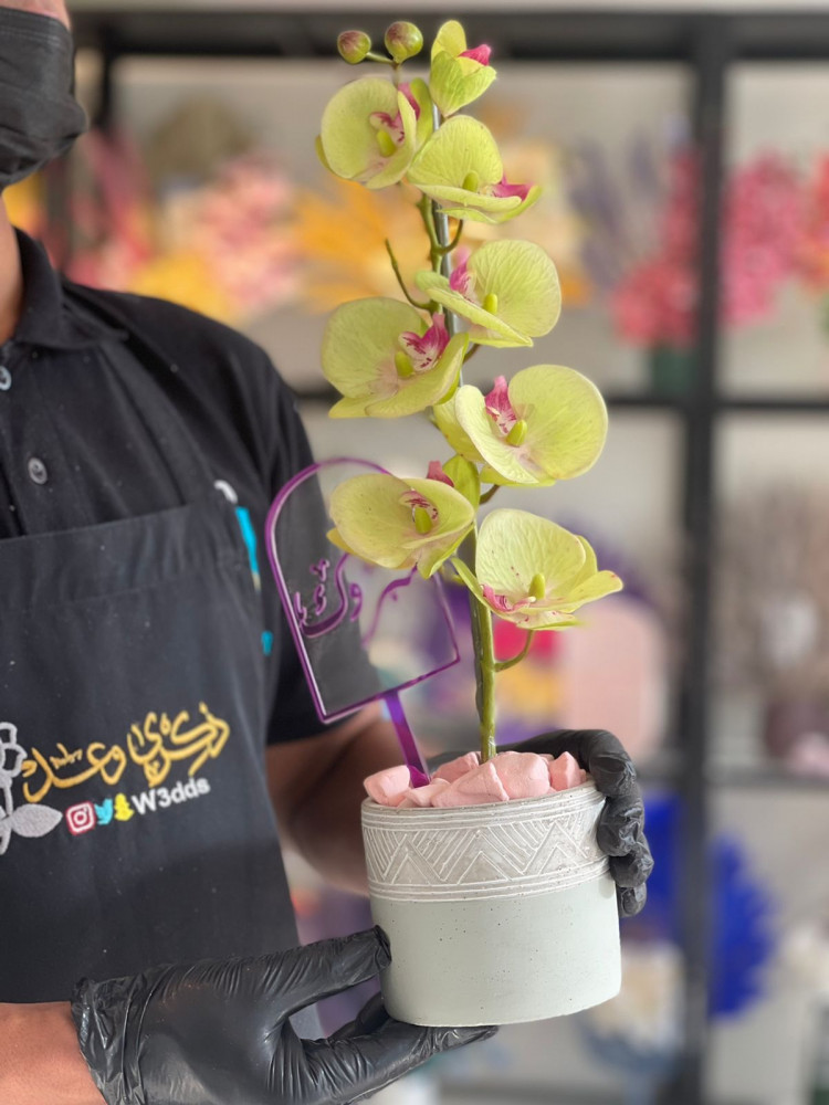 فازة ورد اوركيد
