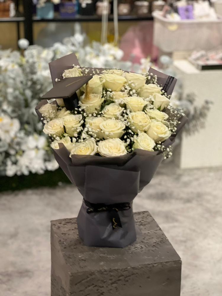 باقة ورد طبيعي