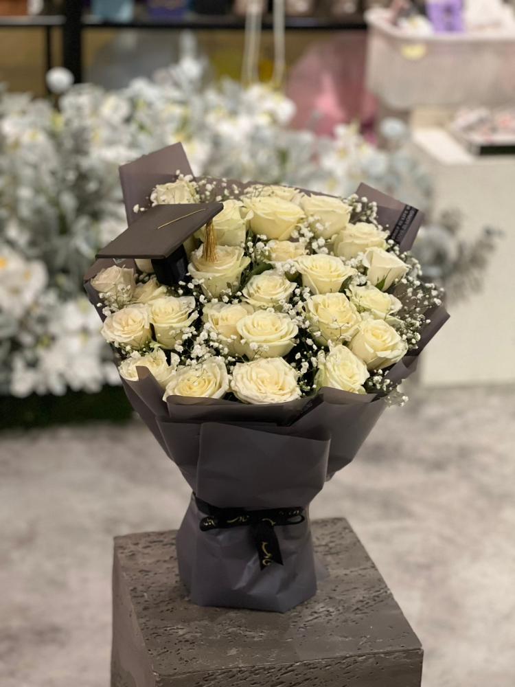 باقة ورد طبيعي