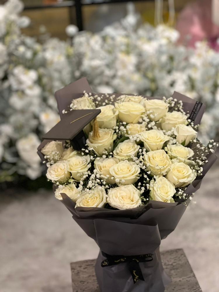 باقة ورد طبيعي