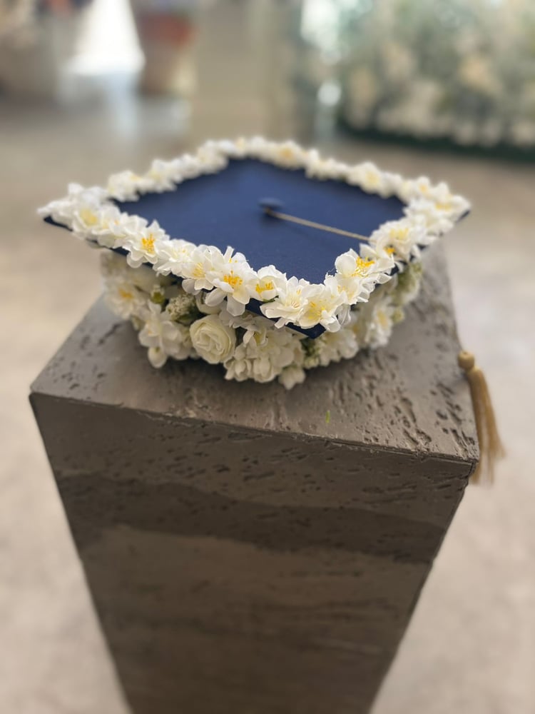 Graduation hat