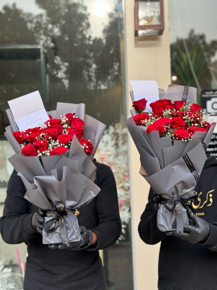 باقة ورد طبيعي احمر