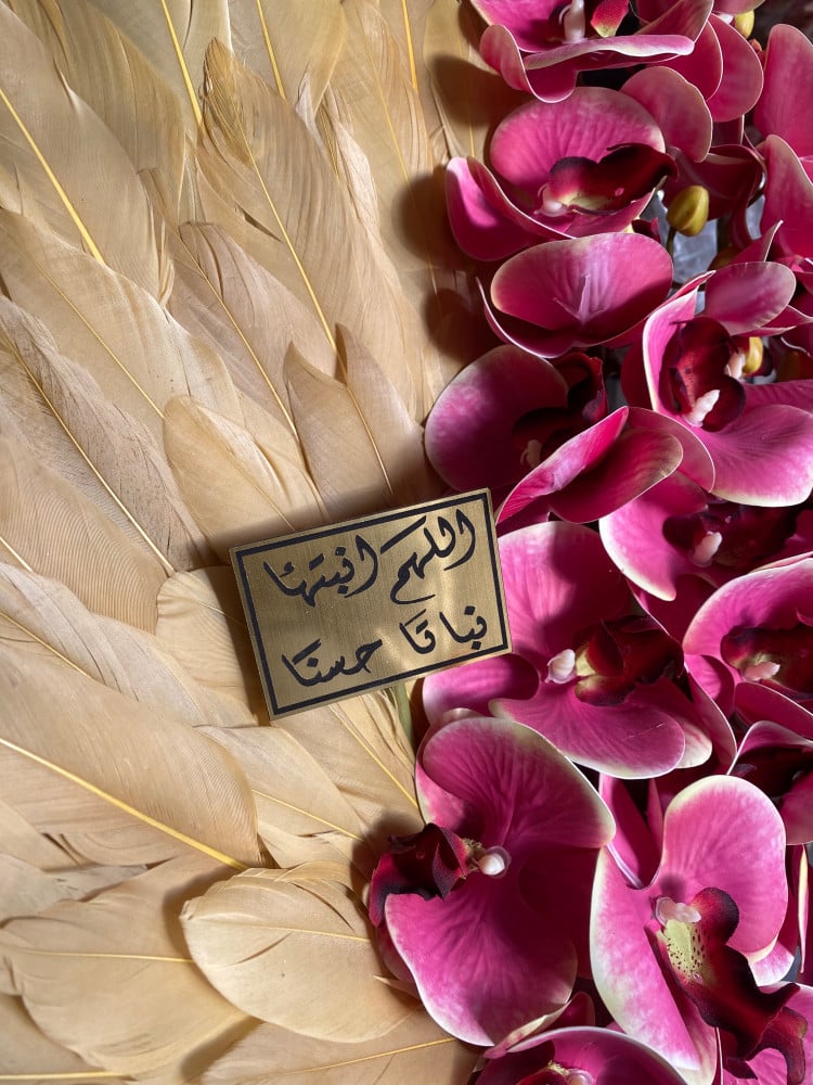 فازة ورد صناعي