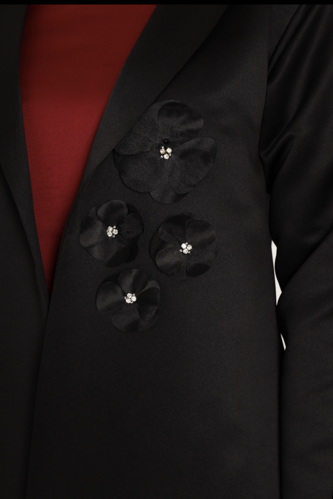 Rose petals abaya