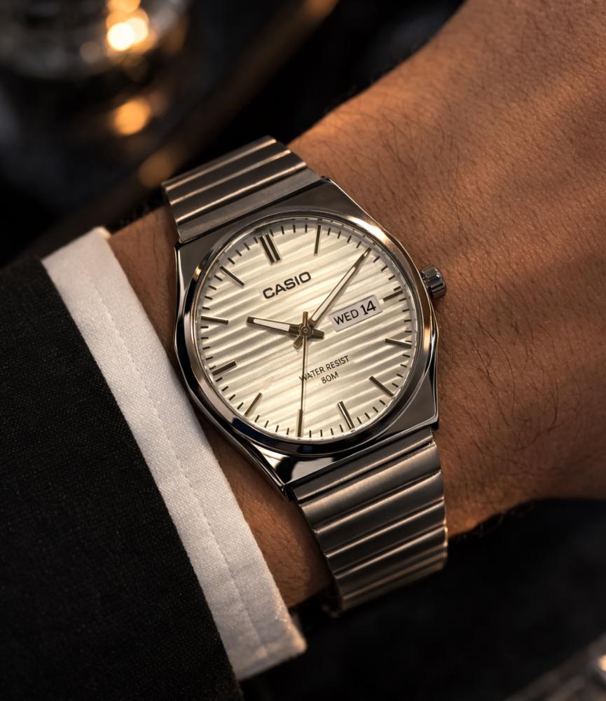 ساعة كاسيو casio MTP ابيض