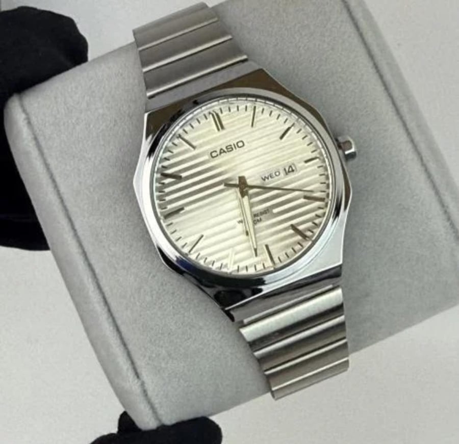 ساعة كاسيو casio MTP ابيض
