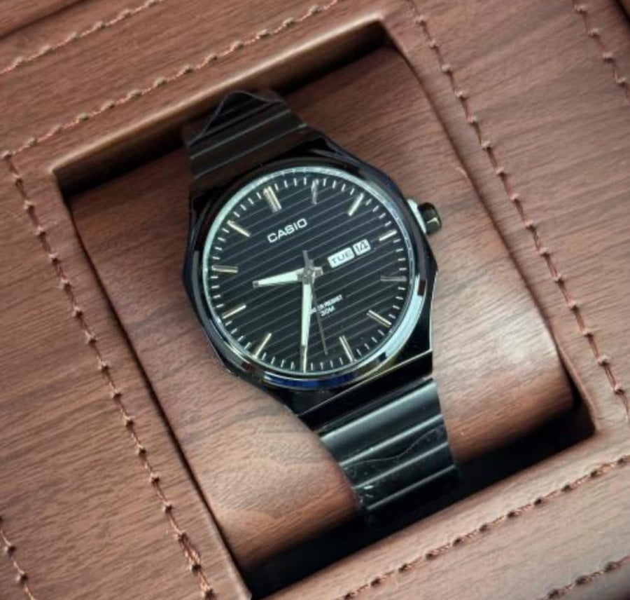 Casio watch MTP black