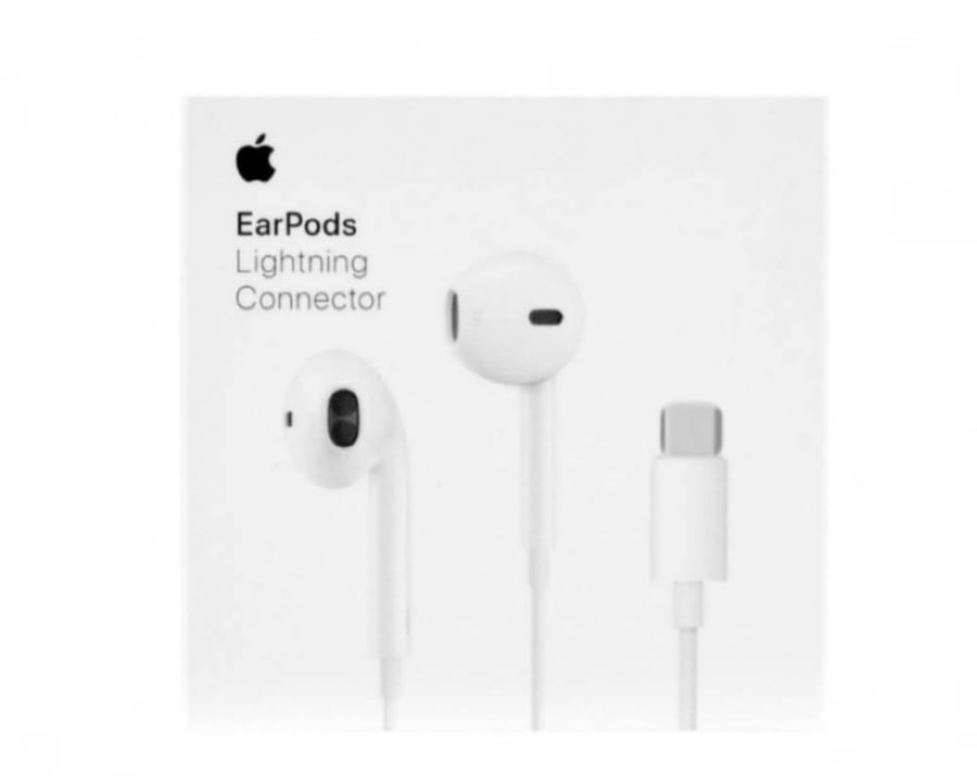 Apple Type-C earphones for iPhone 15 and 16 original Al Arab Computers