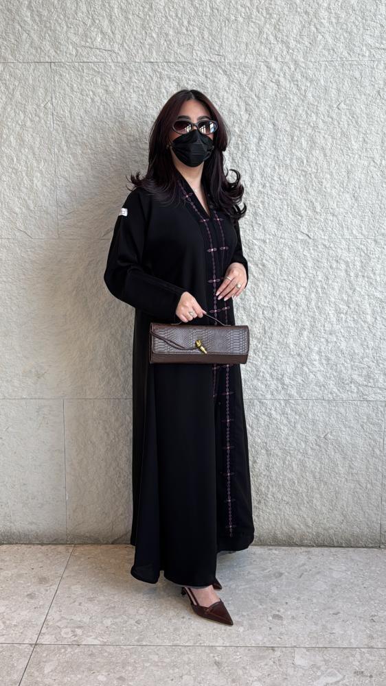 عباية شادر عنابي