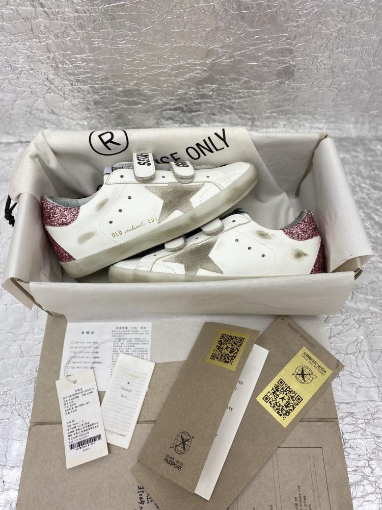 Golden goose