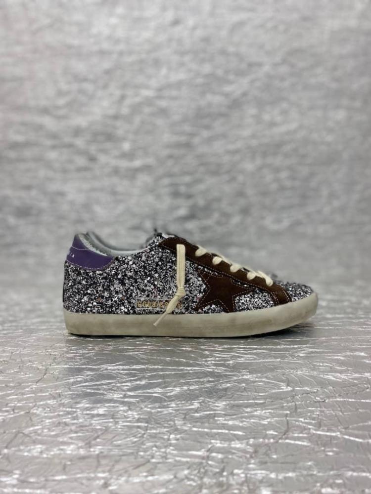 Golden goose