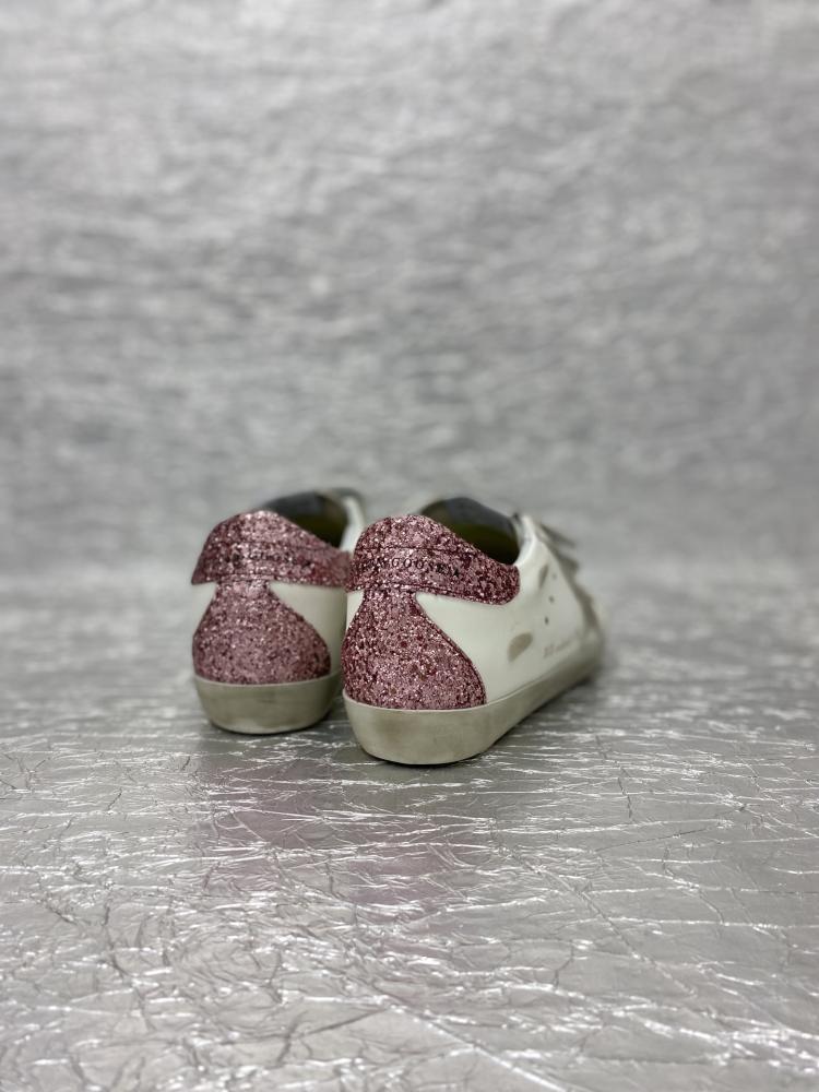 Golden goose