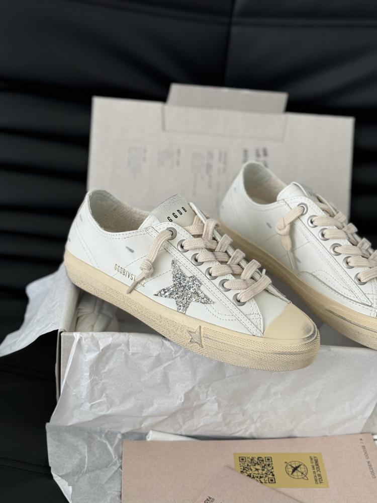 Golden goose