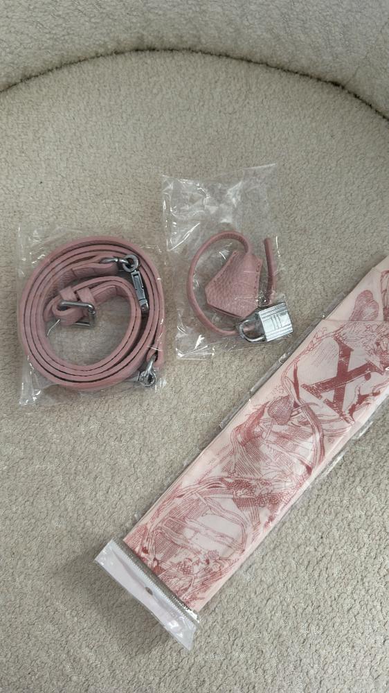 شنطة Pink