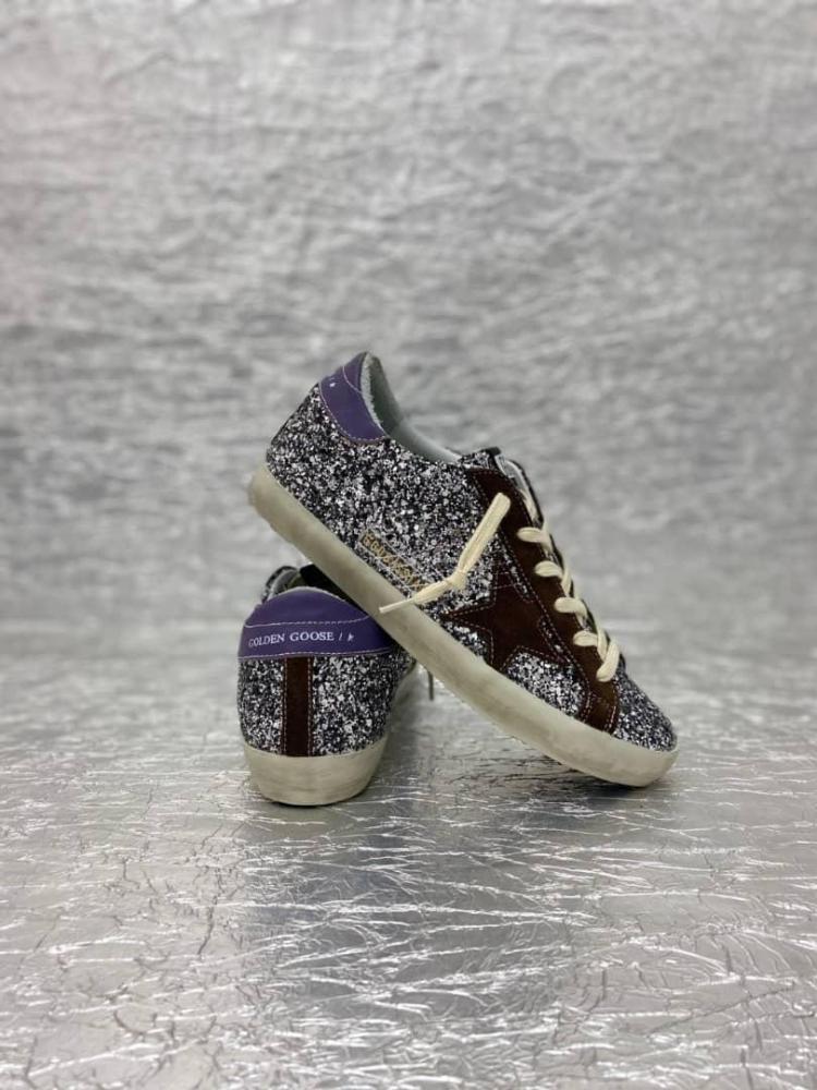 Golden goose