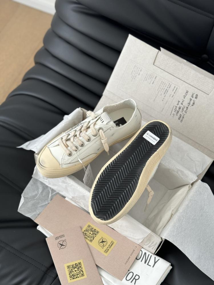 Golden goose