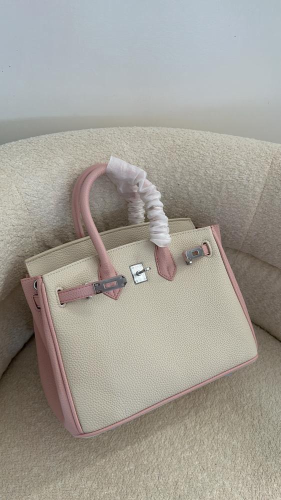 شنطة Pink