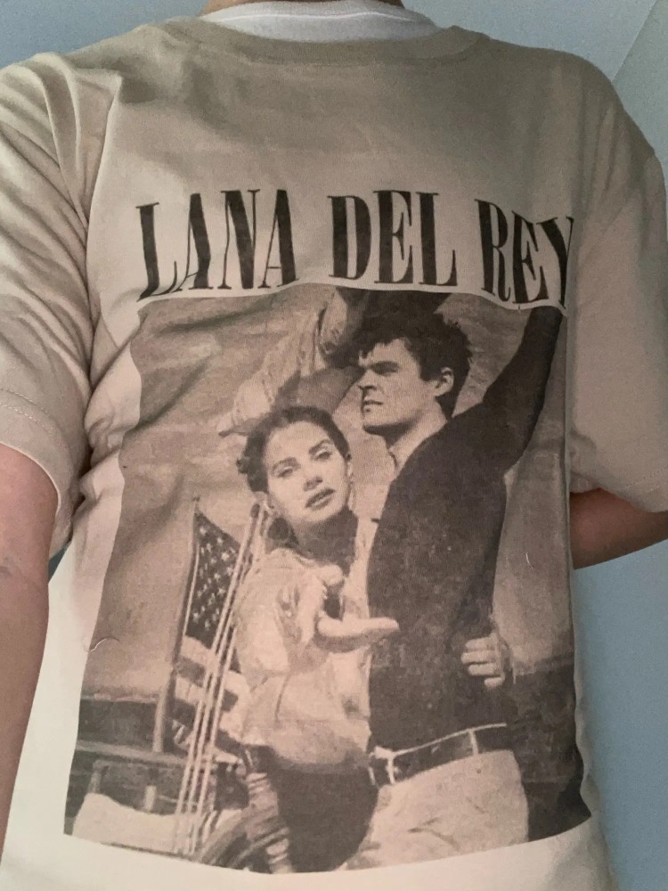 تيشيرت - T-shirt