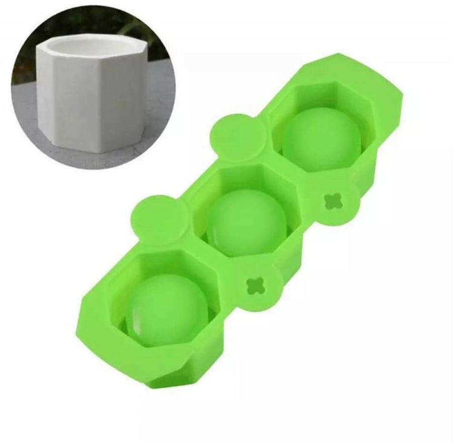 Mini silicone molds / resin mold / plaster / concrete / cement / candles / pot (single piece with 3 cavities)