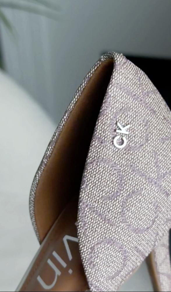 شوز كالفن كلاين size 38