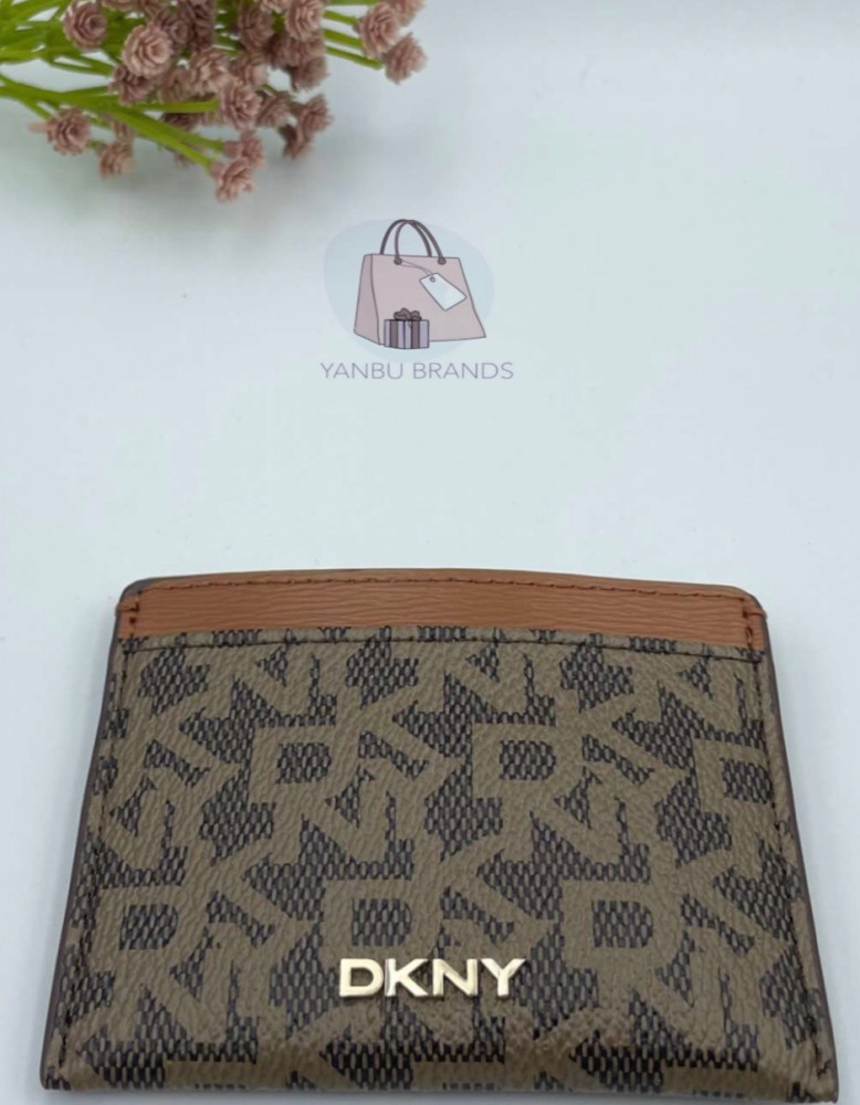 حامل بطاقات DKNY