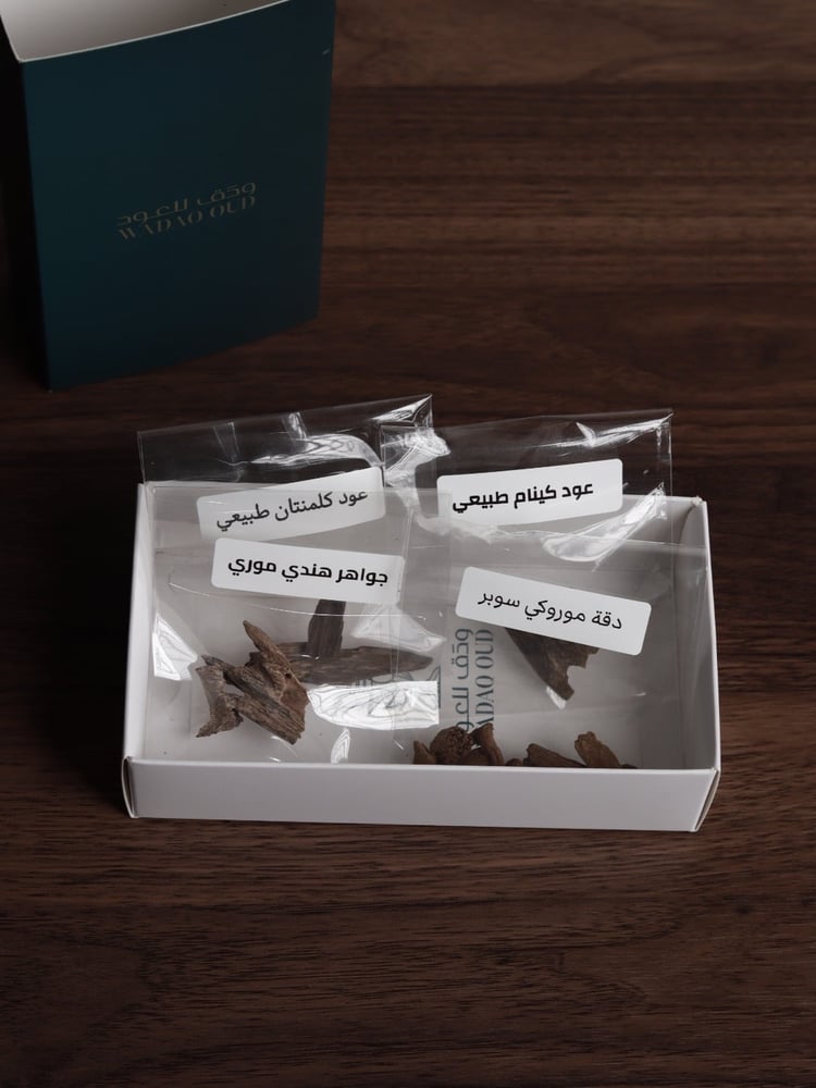 عينات العود الطبيعي