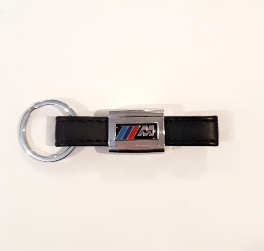 ميدالية علاقة مفاتيح بي ام دبليو جلد BMW M Power