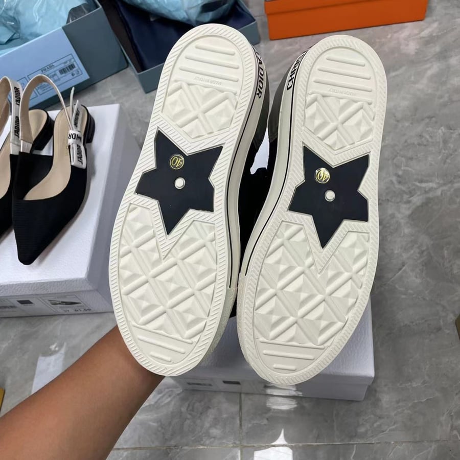 Dior shoes