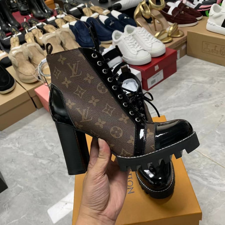 louis vuitton Shoes