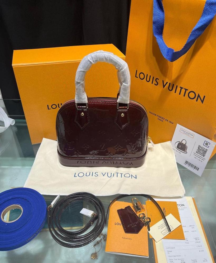 LOUIS LV ALMA BB BAG